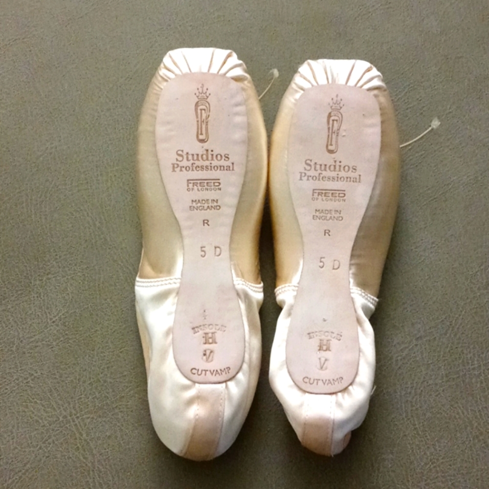 Freed Studio Pro Pointe Shoes - Picture 2 of 2